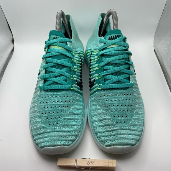 Nike Free RN Flyknit women’s green sneakers size 9.5 - Picture 3 of 10